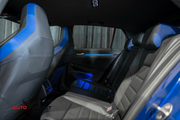 volkswagen-golf-bensin-2021-big-18