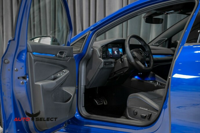 volkswagen-golf-bensin-2021-big-22