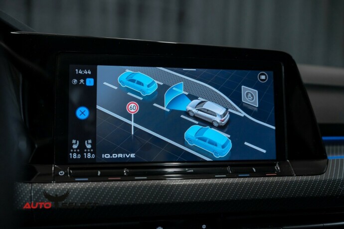 volkswagen-golf-bensin-2021-big-48