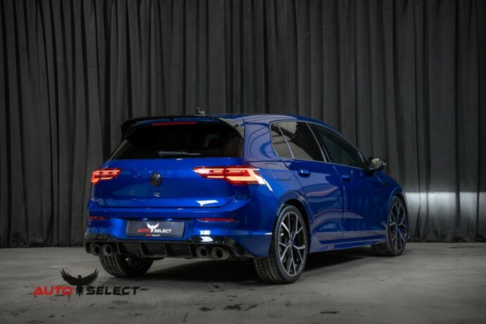 volkswagen-golf-bensin-2021-big-13