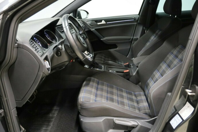 volkswagen-golf-elektrisitetbensin-2015-big-8