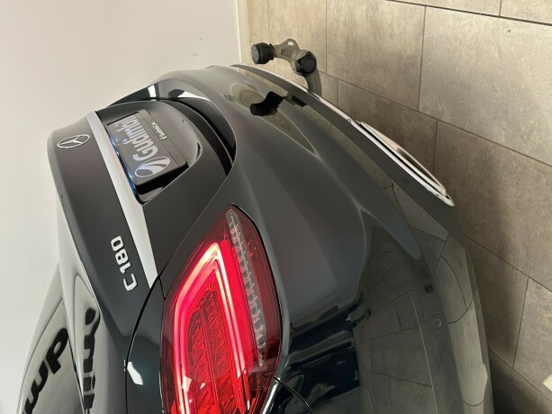 mercedes-benz-c-klasse-bensin-2018-big-4