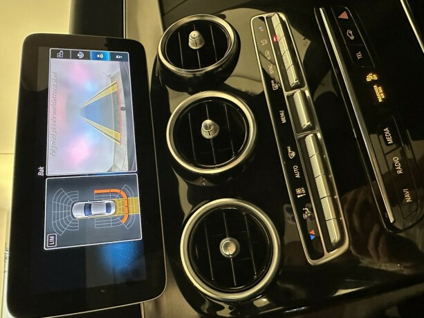 mercedes-benz-c-klasse-bensin-2018-big-22