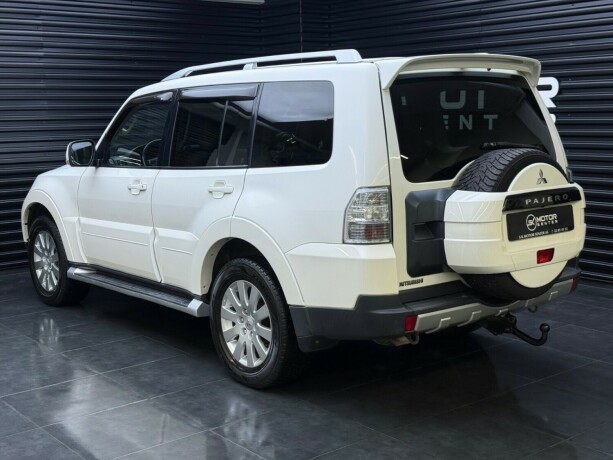 mitsubishi-pajero-diesel-2007-big-1
