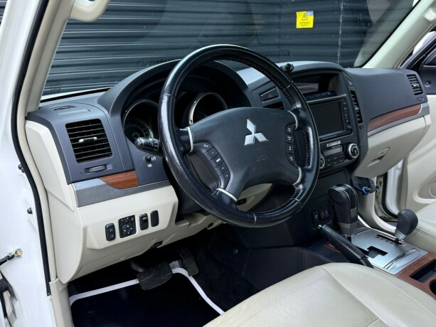 mitsubishi-pajero-diesel-2007-big-10