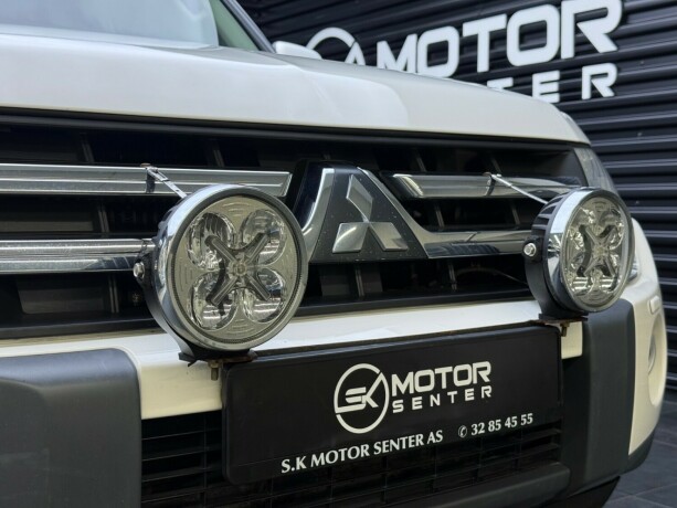 mitsubishi-pajero-diesel-2007-big-4