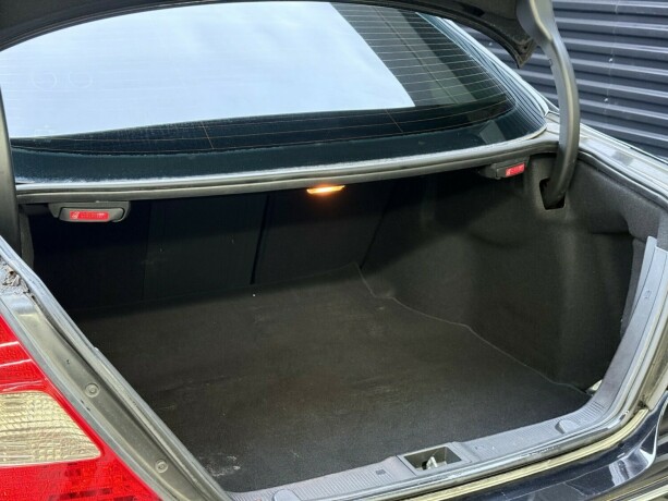 mercedes-benz-clk-bensin-2006-big-22