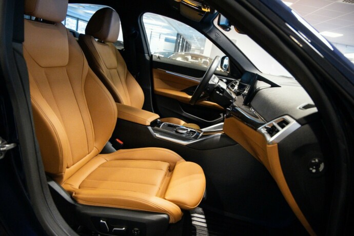 bmw-i4-m50-elektrisitet-2025-big-10