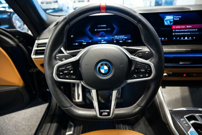 bmw-i4-m50-elektrisitet-2025-big-11