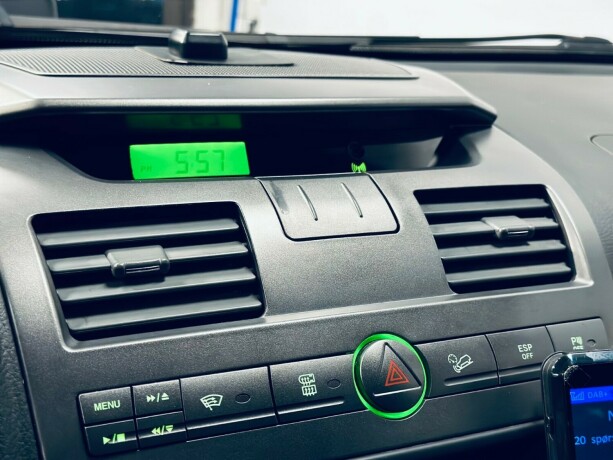 ssangyong-rexton-diesel-2011-big-27