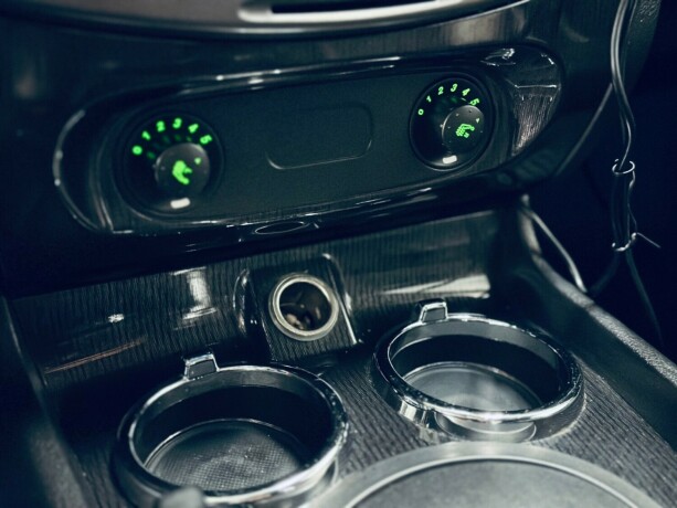 ssangyong-rexton-diesel-2011-big-23