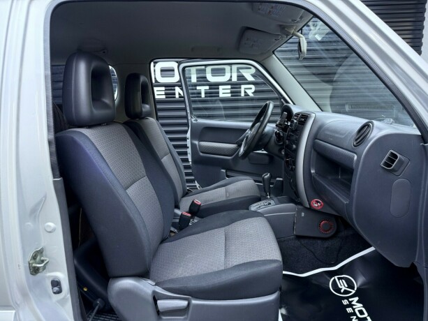 suzuki-jimny-bensin-2006-big-19