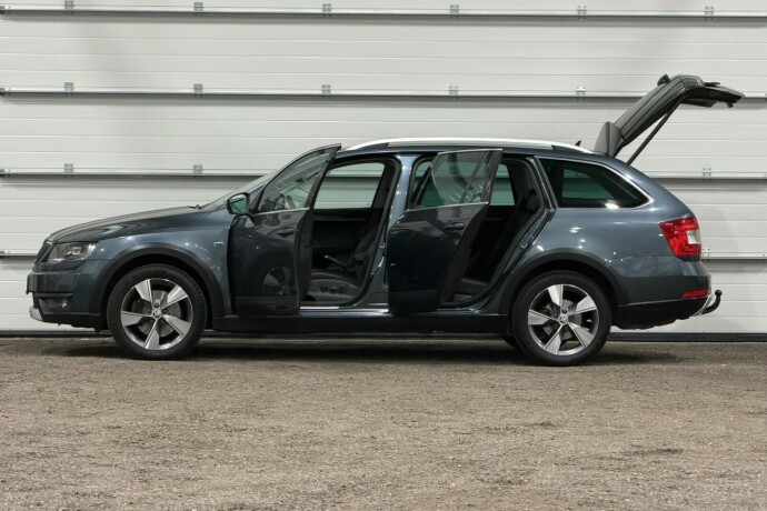 skoda-octavia-scout-bensin-2015-big-5