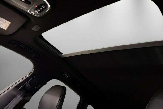 volvo-xc-60-elektrisitetbensin-2021-big-40