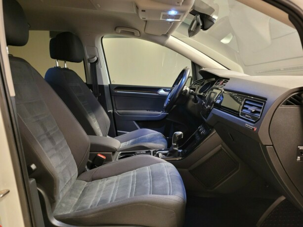 volkswagen-touran-diesel-2017-big-11