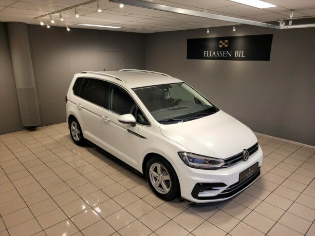 volkswagen-touran-diesel-2017-big-2