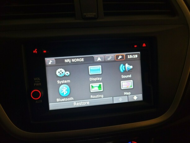 suzuki-sx4-s-cross-bensin-2015-big-29