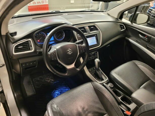 suzuki-sx4-s-cross-bensin-2015-big-20