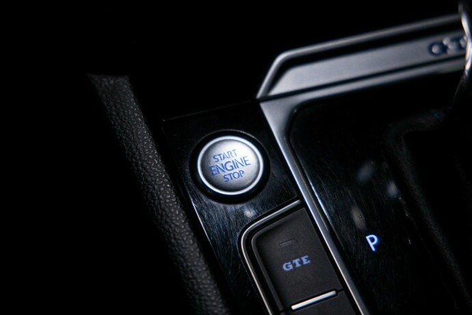 volkswagen-passat-elektrisitetbensin-2016-big-20