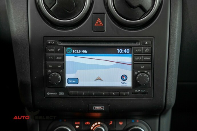 nissan-qashqai-bensin-2013-big-33