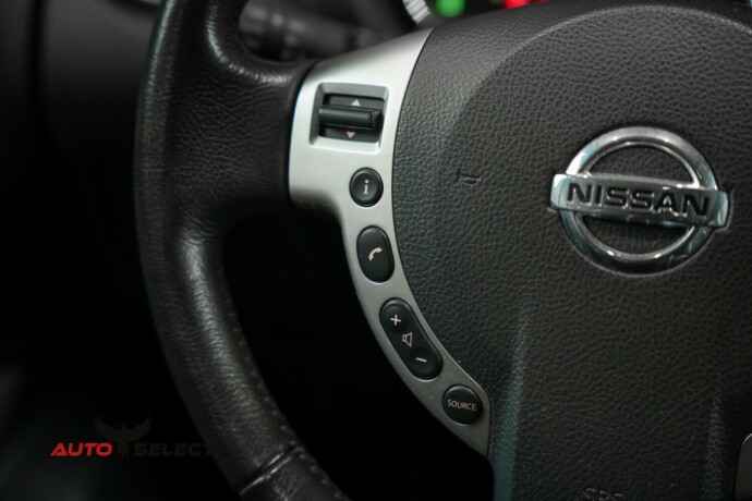 nissan-qashqai-bensin-2013-big-27