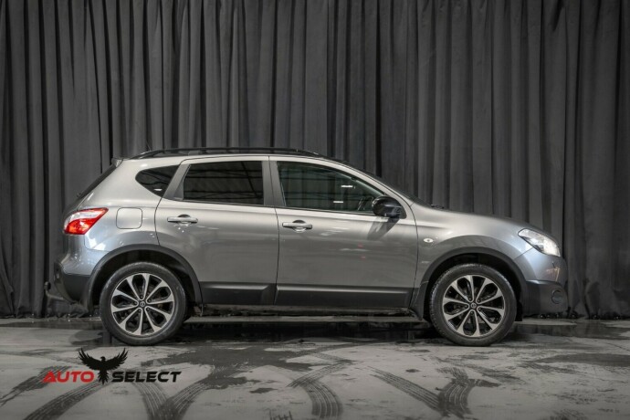 nissan-qashqai-bensin-2013-big-11