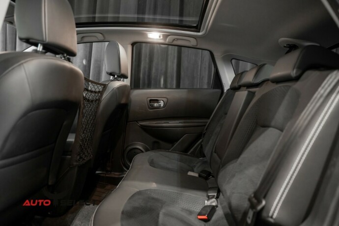 nissan-qashqai-bensin-2013-big-15