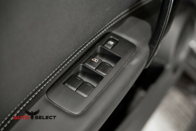 nissan-qashqai-bensin-2013-big-20