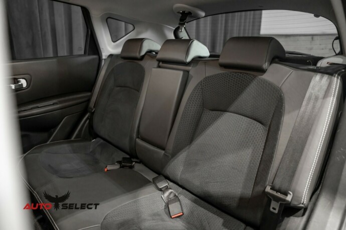 nissan-qashqai-bensin-2013-big-16