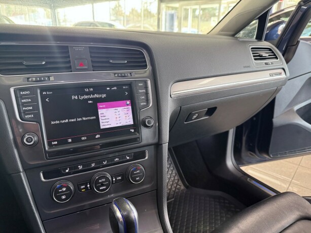 volkswagen-golf-elektrisitet-2016-big-24