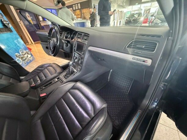 volkswagen-golf-elektrisitet-2016-big-27