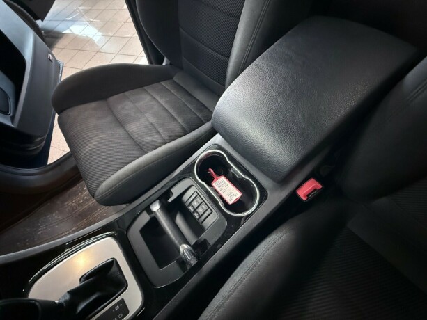 ford-s-max-diesel-2013-big-17