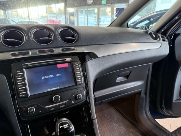 ford-s-max-diesel-2013-big-25