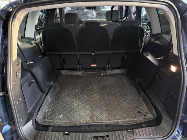 ford-s-max-diesel-2013-big-32