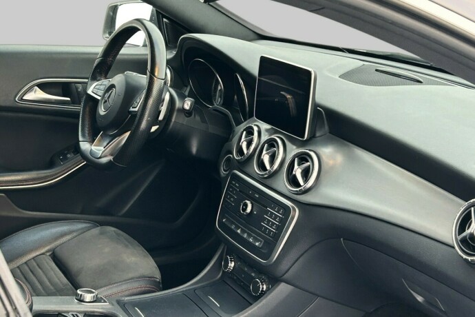 mercedes-benz-cla-bensin-2016-big-14