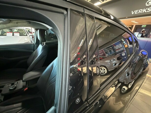 ford-mustang-mach-e-elektrisitet-2022-big-15