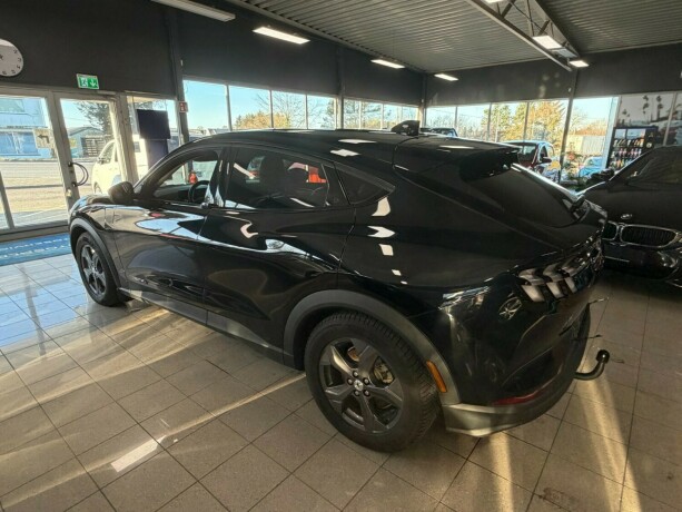 ford-mustang-mach-e-elektrisitet-2022-big-10