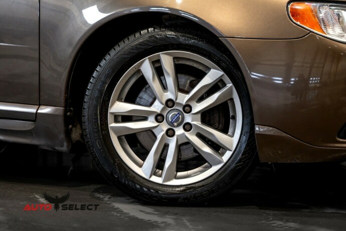 volvo-v70-diesel-2013-big-2