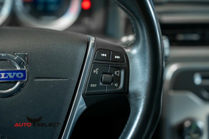 volvo-v70-diesel-2013-big-29