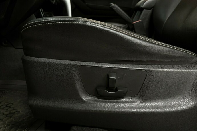 isuzu-d-max-diesel-2019-big-17