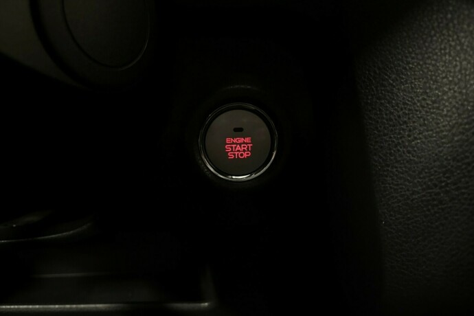 isuzu-d-max-diesel-2019-big-27