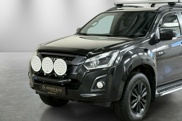 isuzu-d-max-diesel-2019-big-2