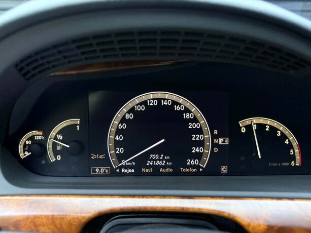 mercedes-benz-s-klasse-diesel-2008-big-16