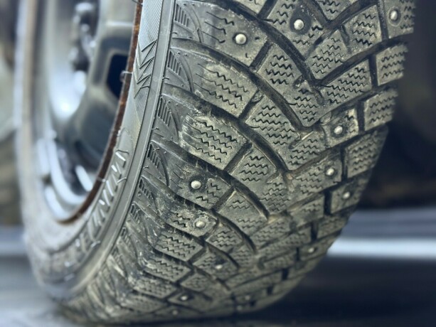 toyota-carina-bensin-1985-big-7