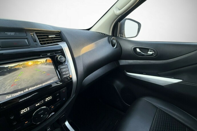 nissan-navara-diesel-2019-big-44