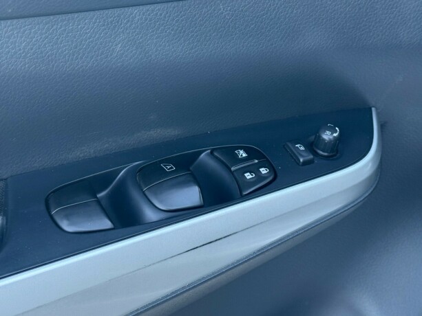 nissan-navara-diesel-2019-big-28