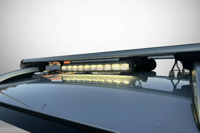 nissan-navara-diesel-2019-big-9