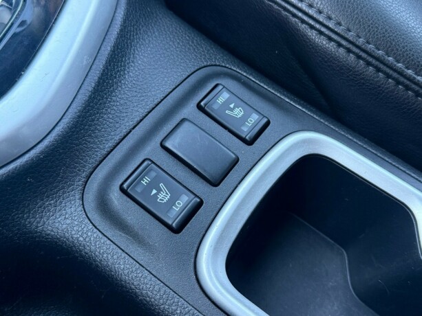 nissan-navara-diesel-2019-big-33