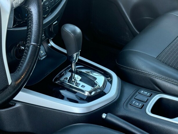 nissan-navara-diesel-2019-big-31