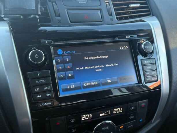 nissan-navara-diesel-2019-big-39